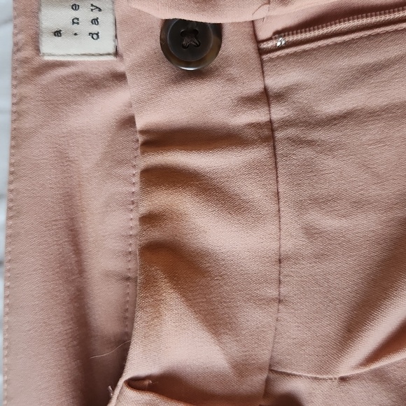 Pink slacks above anckle - Picture 4 of 5